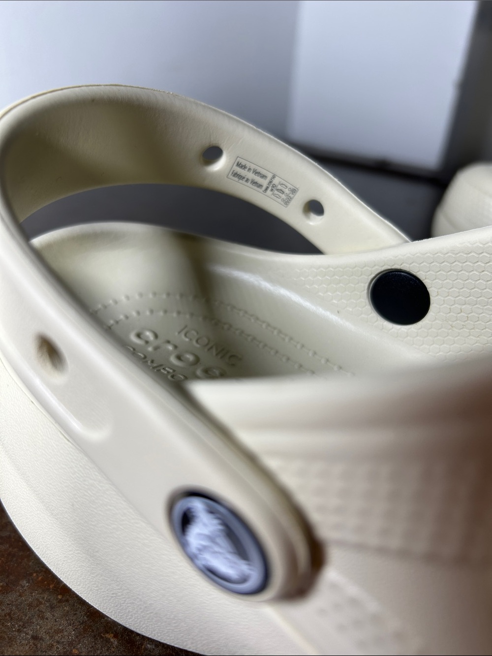 CROCS Classic Platform Cream (Bone) Slip-On Clog Women’s Size 10 - Picture 7 of 16